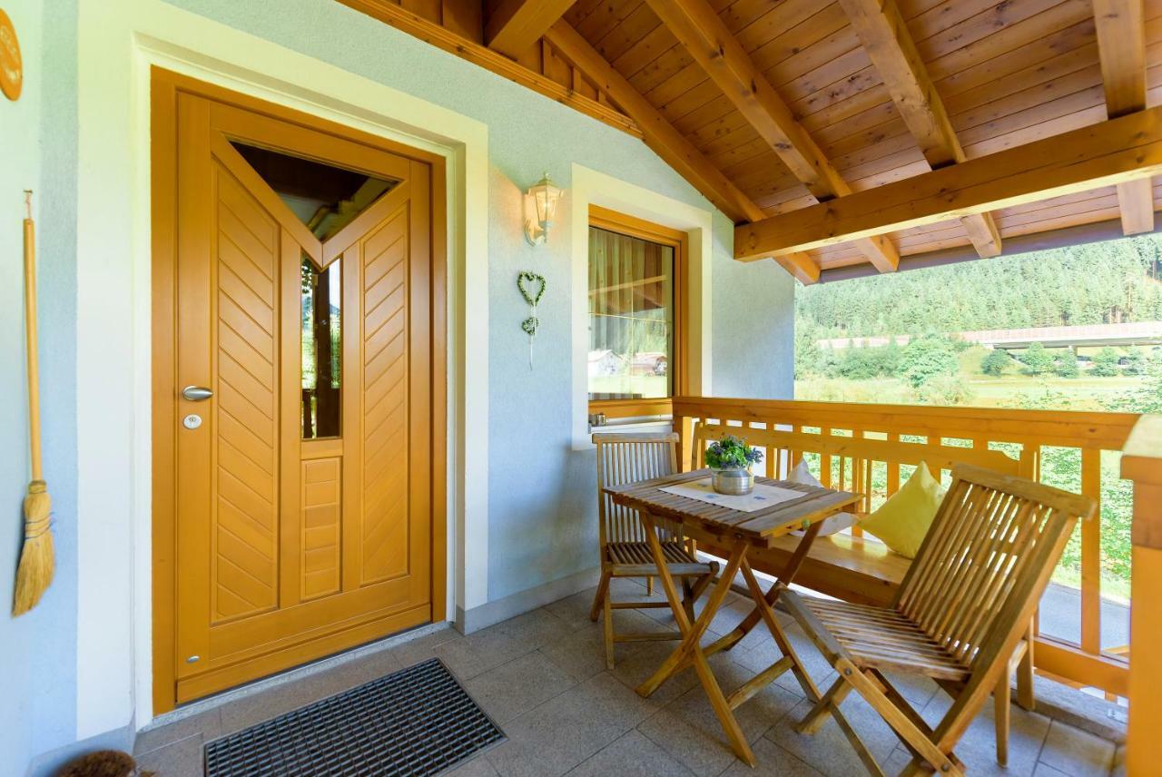 Helis Appartements Flachau Exterior foto